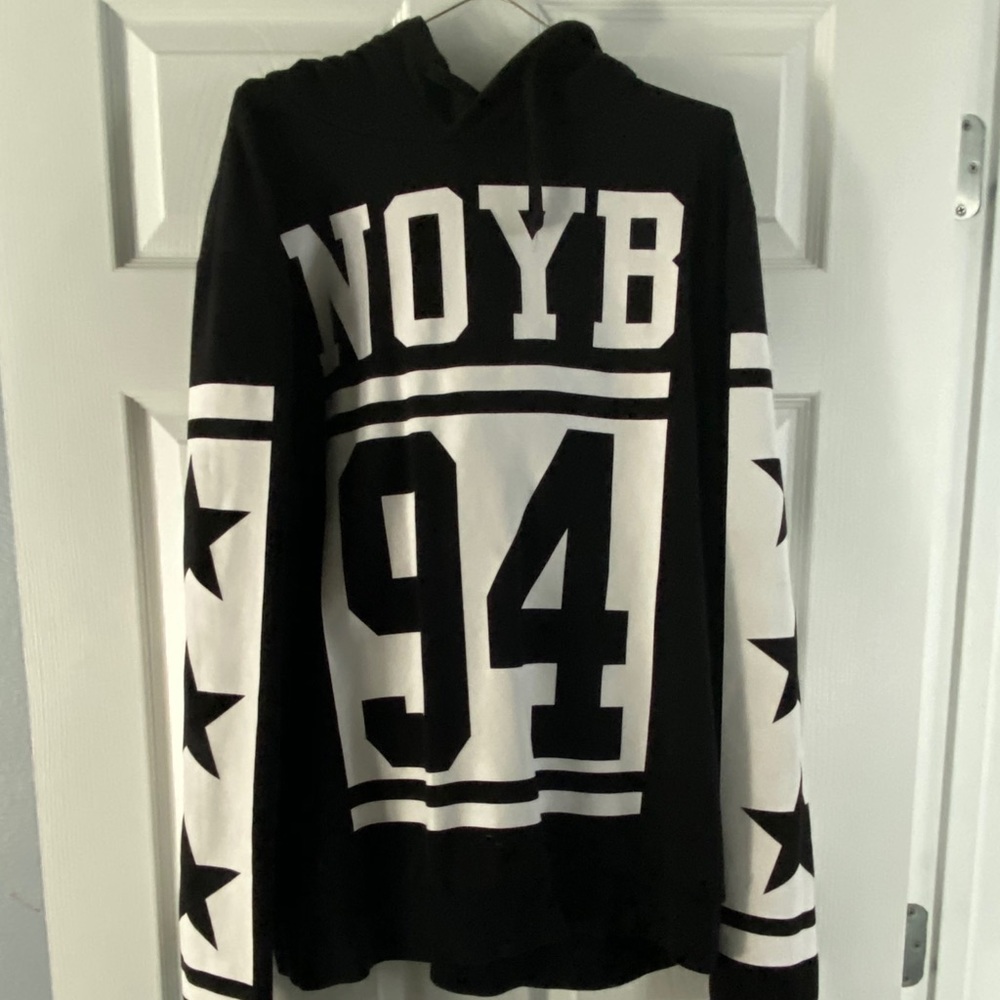 Men’s sweater
